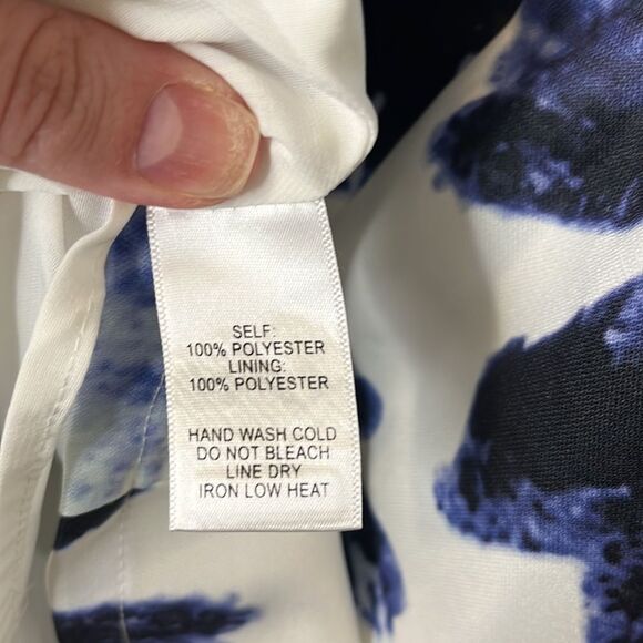 Lulu’s Seeing Chic Skater white and blue abstract floral dress Small - Picture 12 of 13